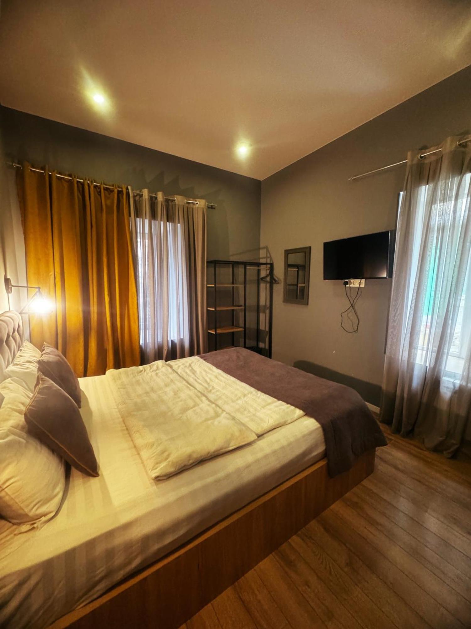 Hotel Classic Corner Tiflis Exterior foto